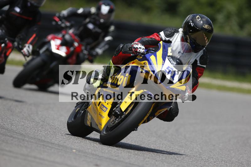 /Archiv-2024/29 12.06.2024 MOTO.CH Track Day ADR/Gruppe blau/51-1